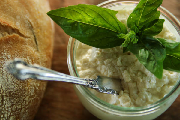 Homemade Ricotta • The Farmhouse Project